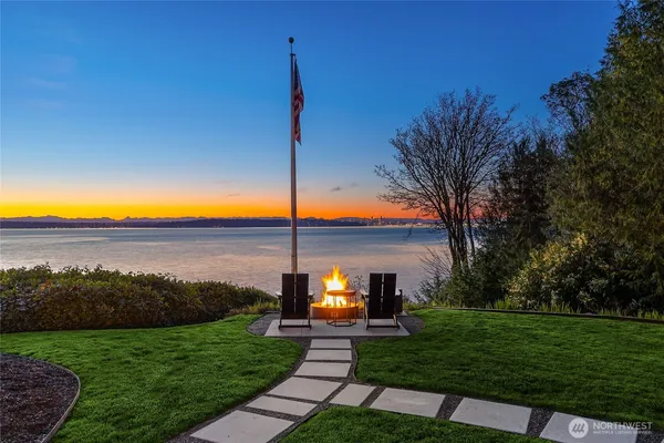 $2,148,000 | 11676 Sunrise Drive Northeast, Bainbridge Island, WA 98110