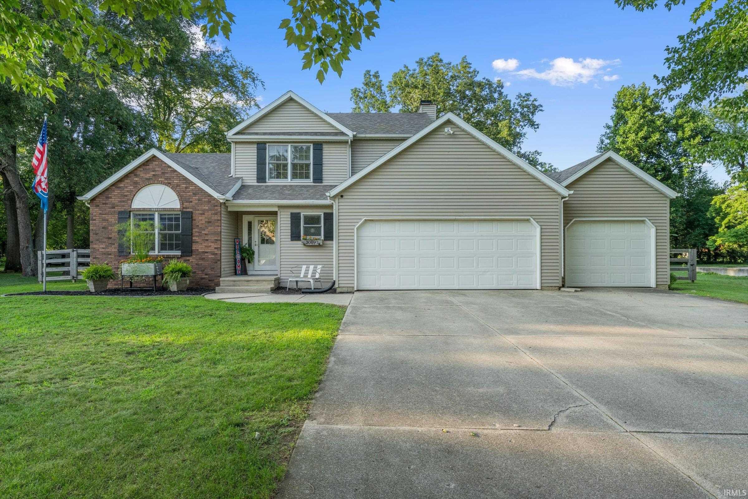 30897 Ridgeview Drive Elkhart, IN 46517 - Photo 2 of 35 Gallery Image 2