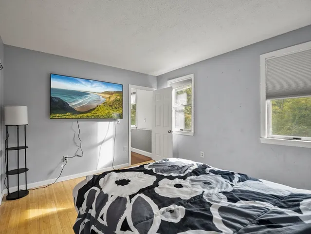 $725,000 | 13 Oak Hill Street, Pepperell, MA 01463