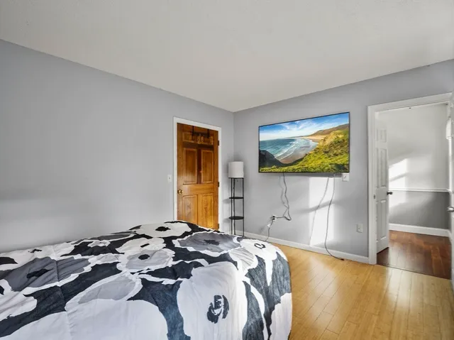 $725,000 | 13 Oak Hill Street, Pepperell, MA 01463