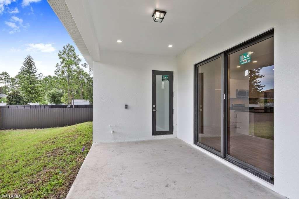 812 Homestead Road South Lehigh Acres, FL 33974 - Photo 16 of 21 a view of a interior of the house
