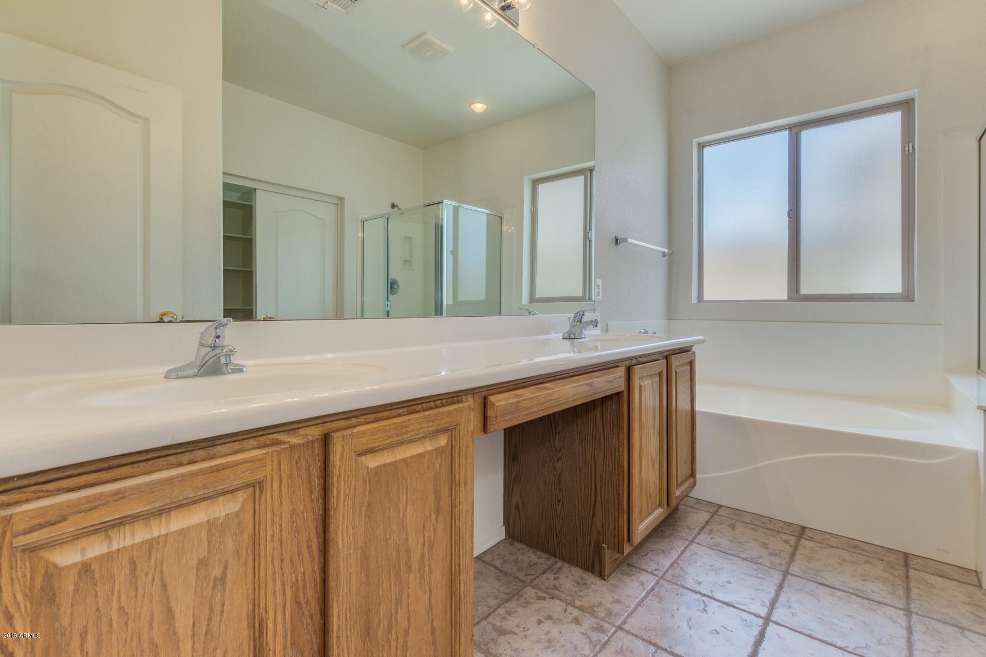 9147 West Berkeley Road Phoenix, AZ 85037 - Photo 12 of 21 Berkeley (16)