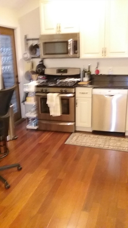 1672 Beacon Street, Unit 3B Brookline, MA 02445 - Photo 5 of 5
