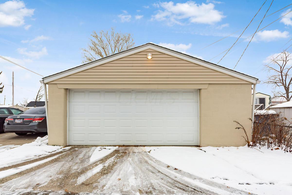 776 Elaine Road Whitehall, OH 43213 - Photo 22 of 25