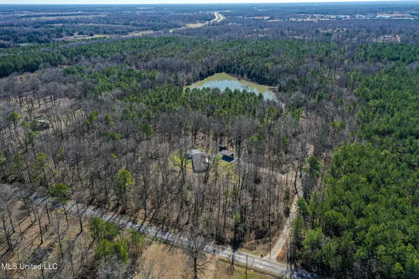 $130,350 | Dr Sears Road, West Point, MS 39773