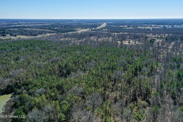 $130,350 | Dr Sears Road, West Point, MS 39773