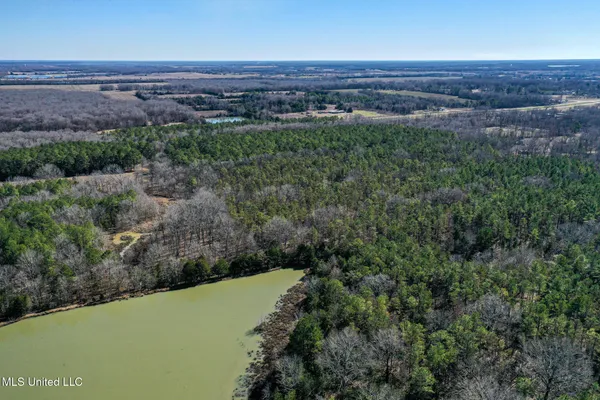 $130,350 | Dr Sears Road, West Point, MS 39773