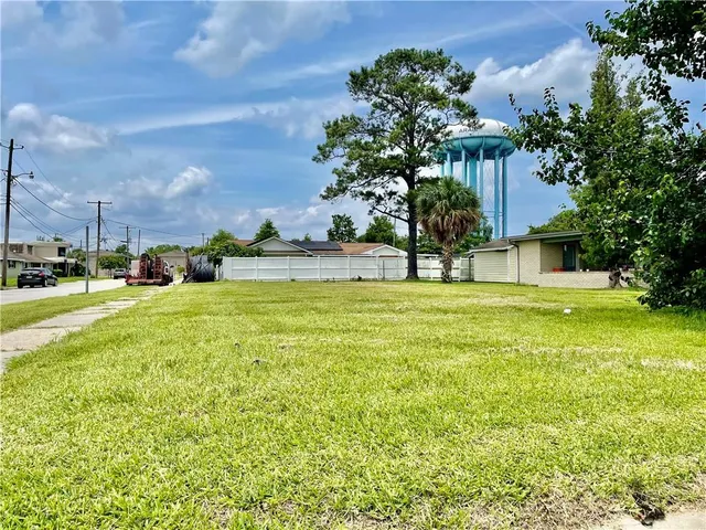 $62,500 | 1200 Aycock Street, Arabi, LA 70032