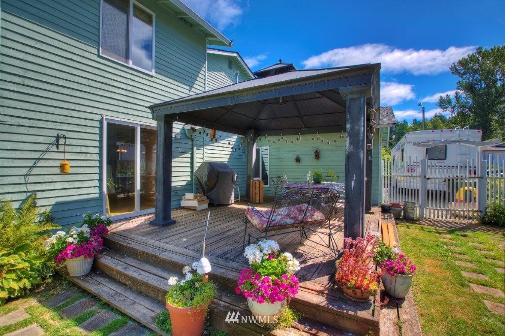 18633 110th Place Southeast Renton, WA 98055 - Photo 20 of 24
