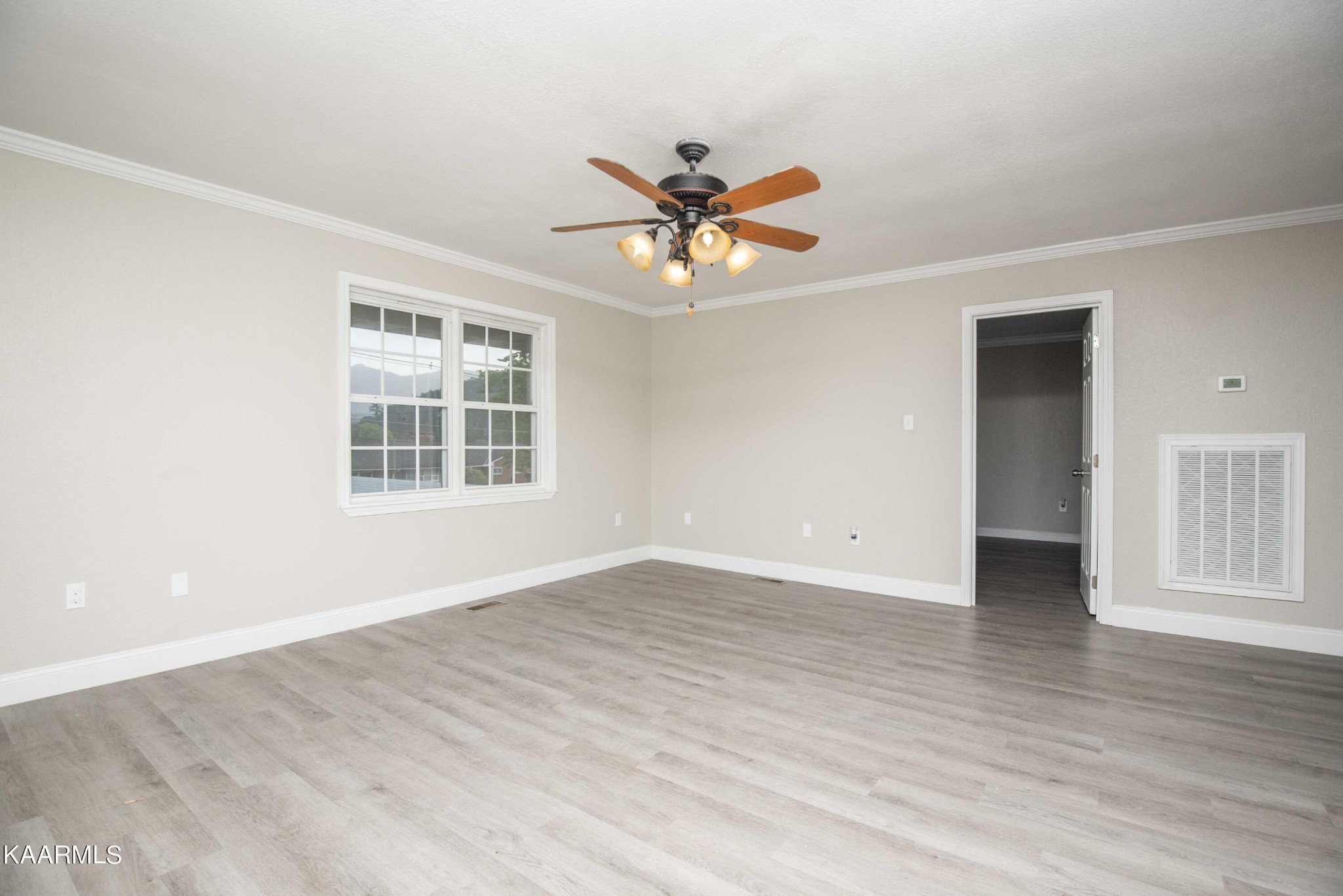 305 West Spring Street Oliver Springs, TN 37840 - Photo 15 of 29 Gallery Image 15