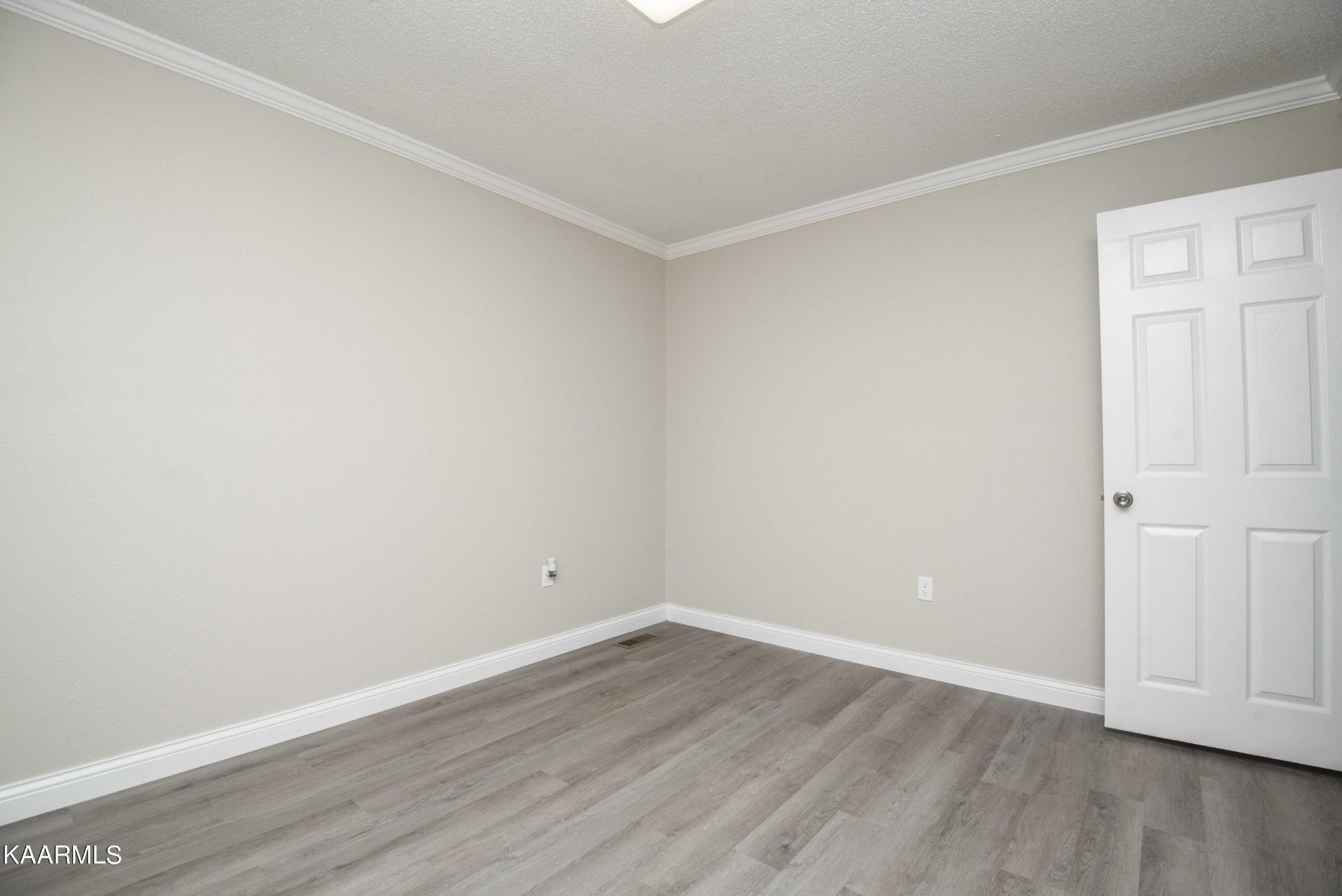 305 West Spring Street Oliver Springs, TN 37840 - Photo 27 of 29 Gallery Image 27
