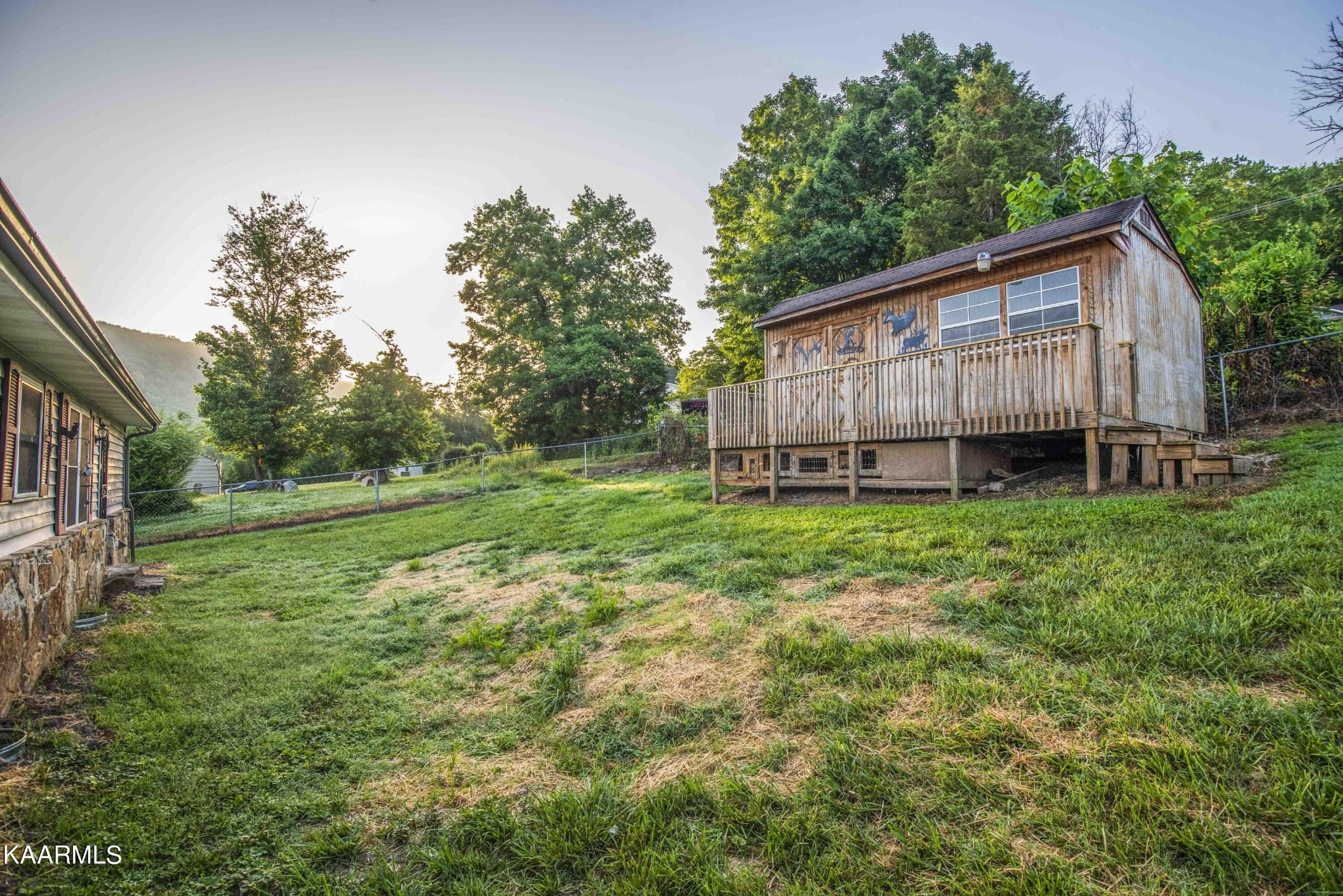 305 West Spring Street Oliver Springs, TN 37840 - Photo 5 of 29 Gallery Image 5