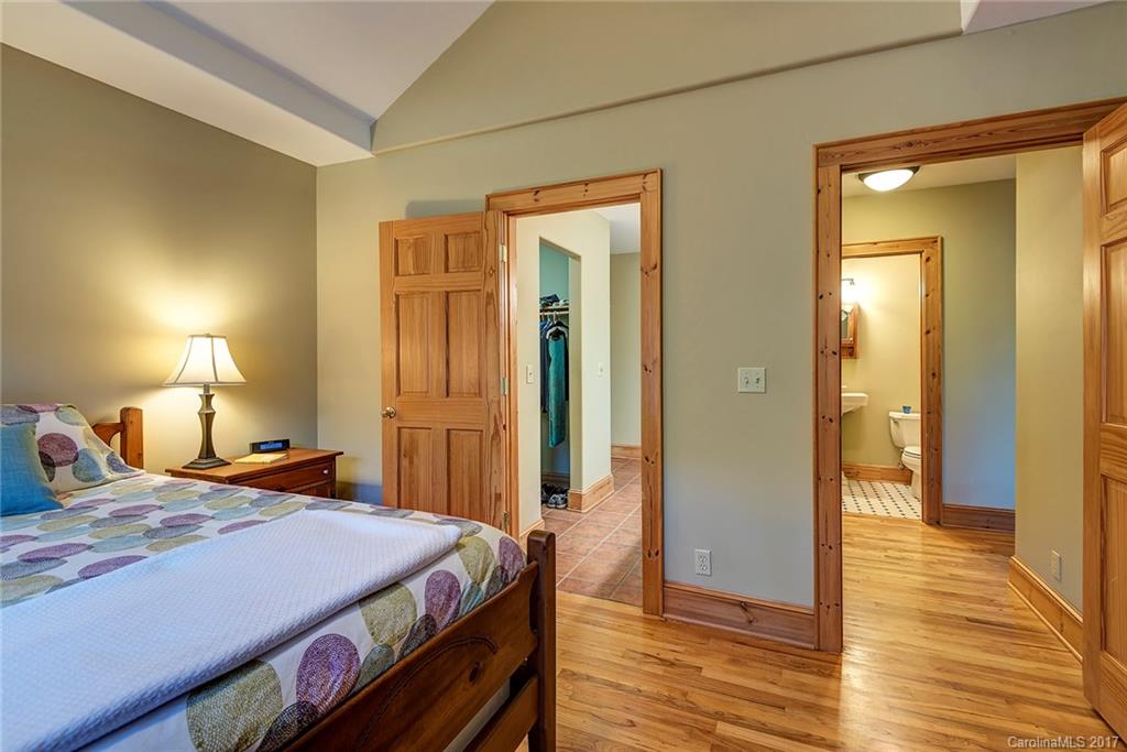 121 Spooks Branch Road Asheville, NC 28804 - Photo 13 of 24 Gallery Image 13