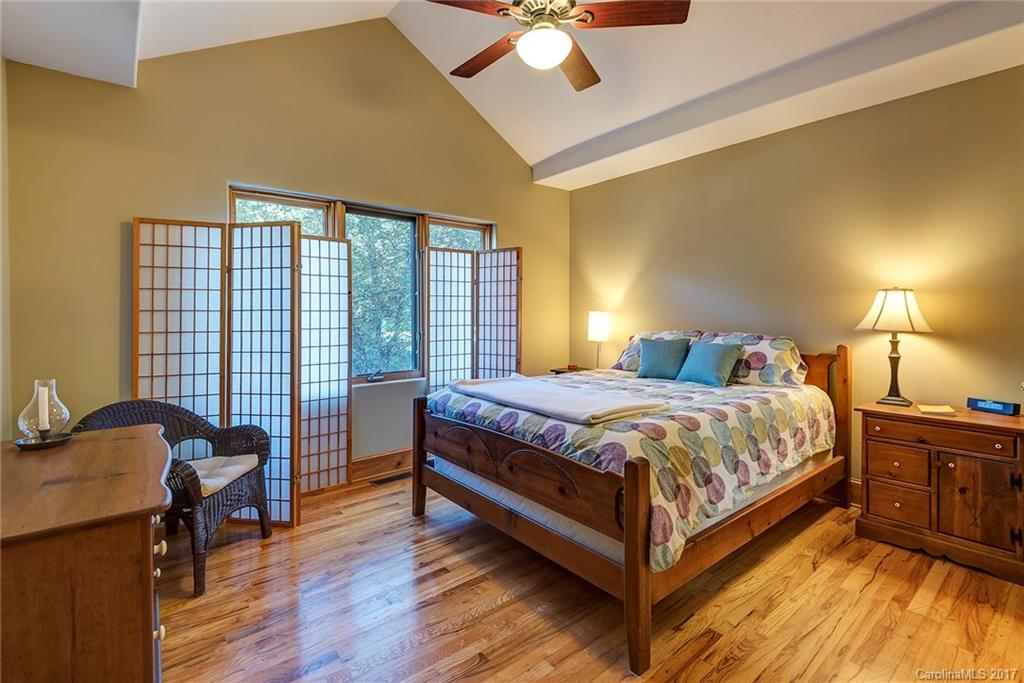 121 Spooks Branch Road Asheville, NC 28804 - Photo 20 of 24 Gallery Image 20