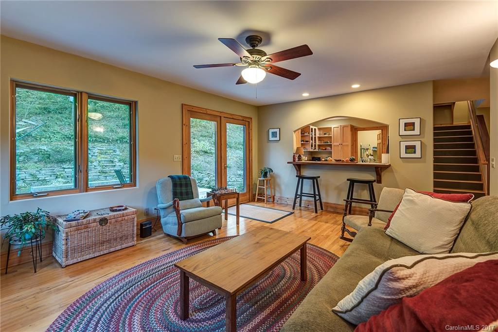 121 Spooks Branch Road Asheville, NC 28804 - Photo 4 of 24 Gallery Image 4