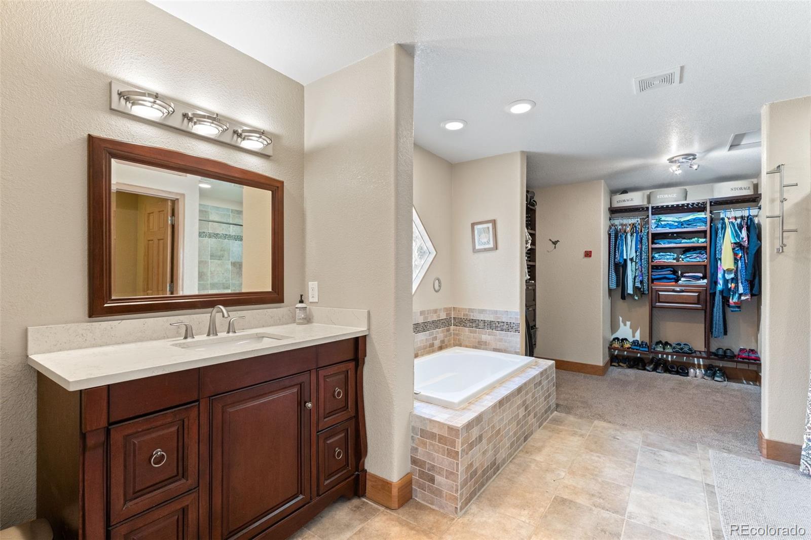 8722 Ault Lane Morrison, CO 80465 - Photo 17 of 50