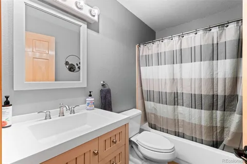 $1,050,000 | 8722 Ault Lane, Morrison, CO 80465