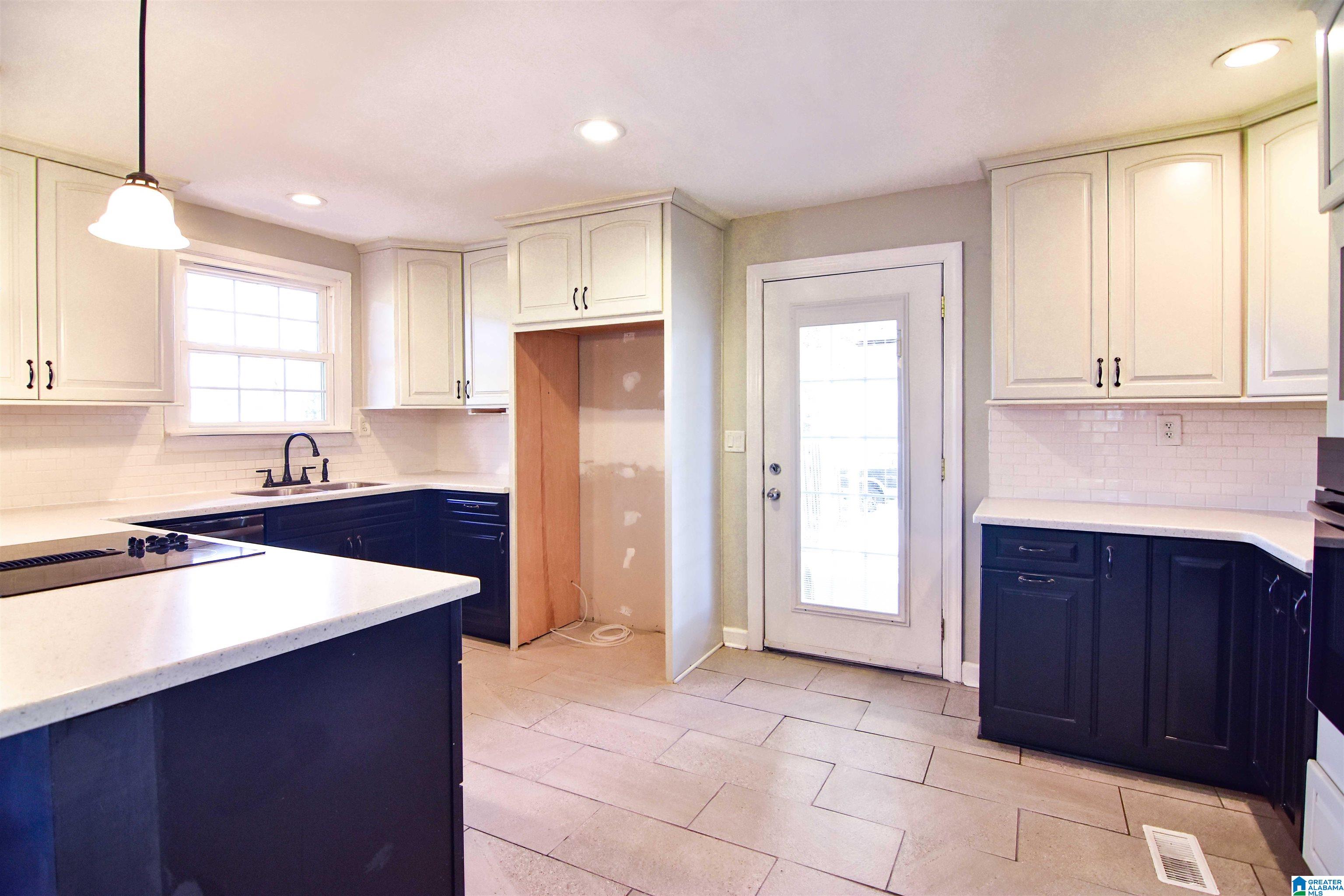 728 Wilson Road Clanton, AL 35045 - Photo 9 of 50