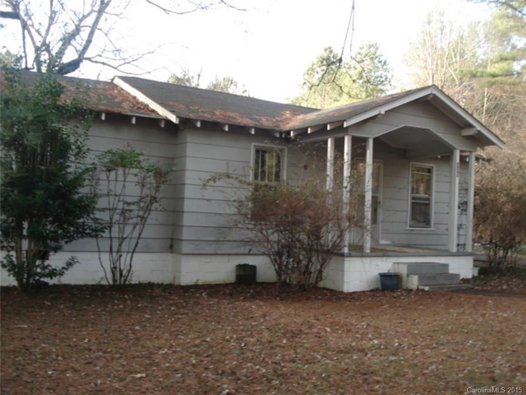 330 Barringer Road Salisbury, NC 28147 - Photo 10 of 10 a front view of a house with a yard