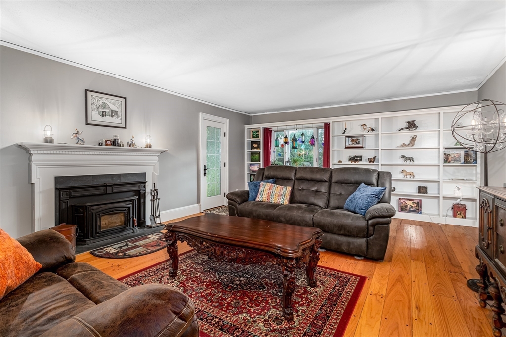 54 Ferry Hill Road Granby, MA 01033 - Photo 10 of 42 Gallery Image 10