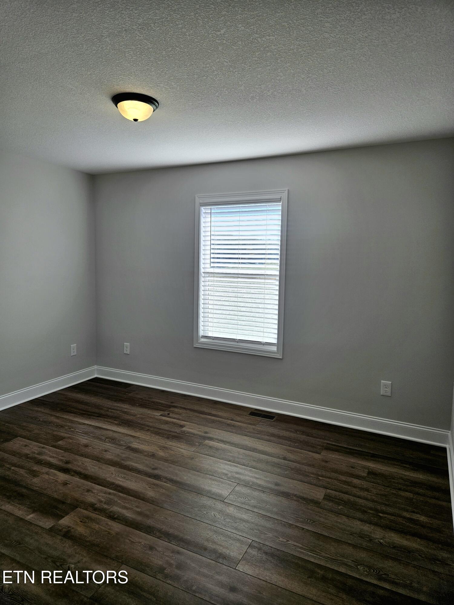 260 Thompson Road Madisonville, TN 37354 - Photo 24 of 38 20260120_103520