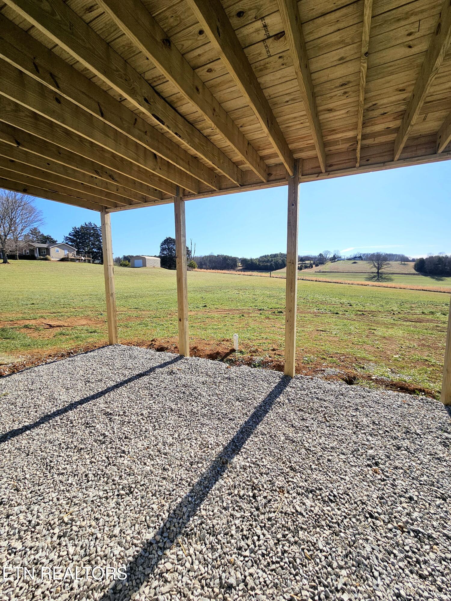 260 Thompson Road Madisonville, TN 37354 - Photo 31 of 34 20260120_104959