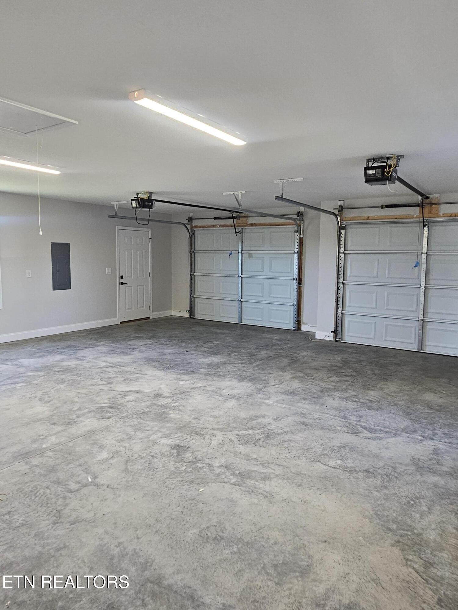 260 Thompson Road Madisonville, TN 37354 - Photo 34 of 34 20260120_102842