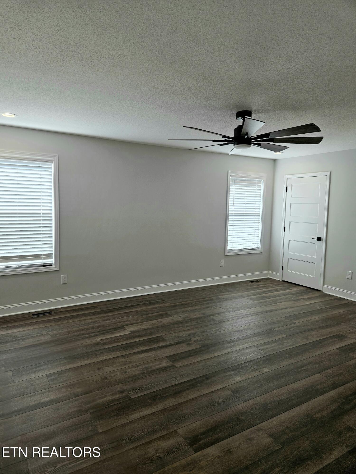 260 Thompson Road Madisonville, TN 37354 - Photo 10 of 34 20260120_103631