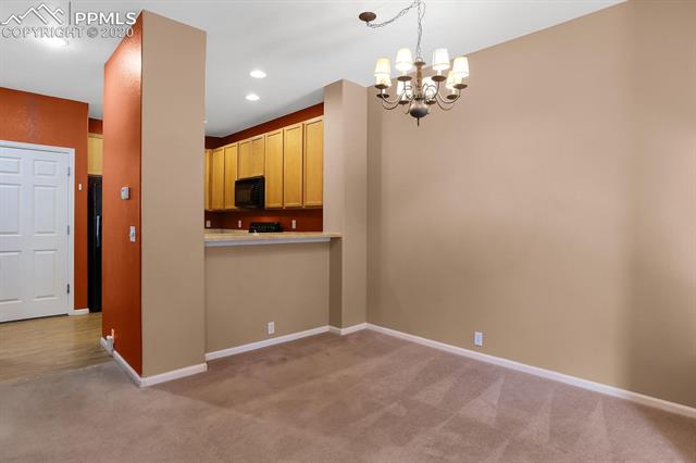 4064 Diamond Ridge View Colorado Springs, CO 80918 - Photo 5 of 19