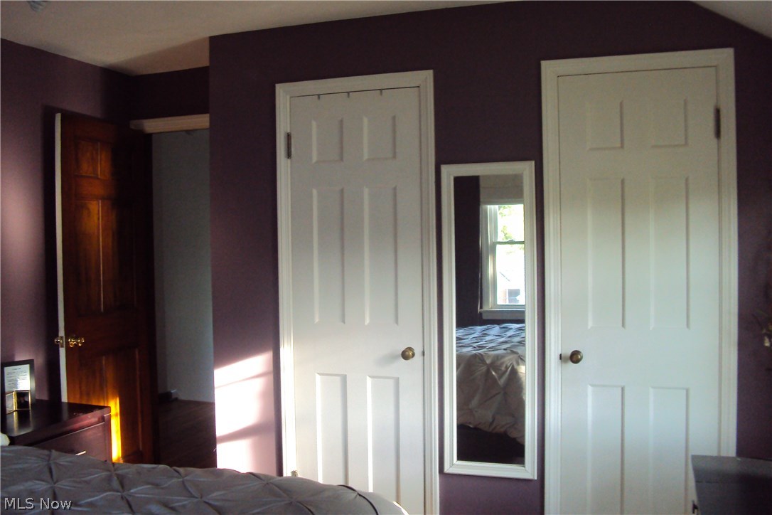 1307 Avondale Road Cleveland, OH 44121 - Photo 14 of 19