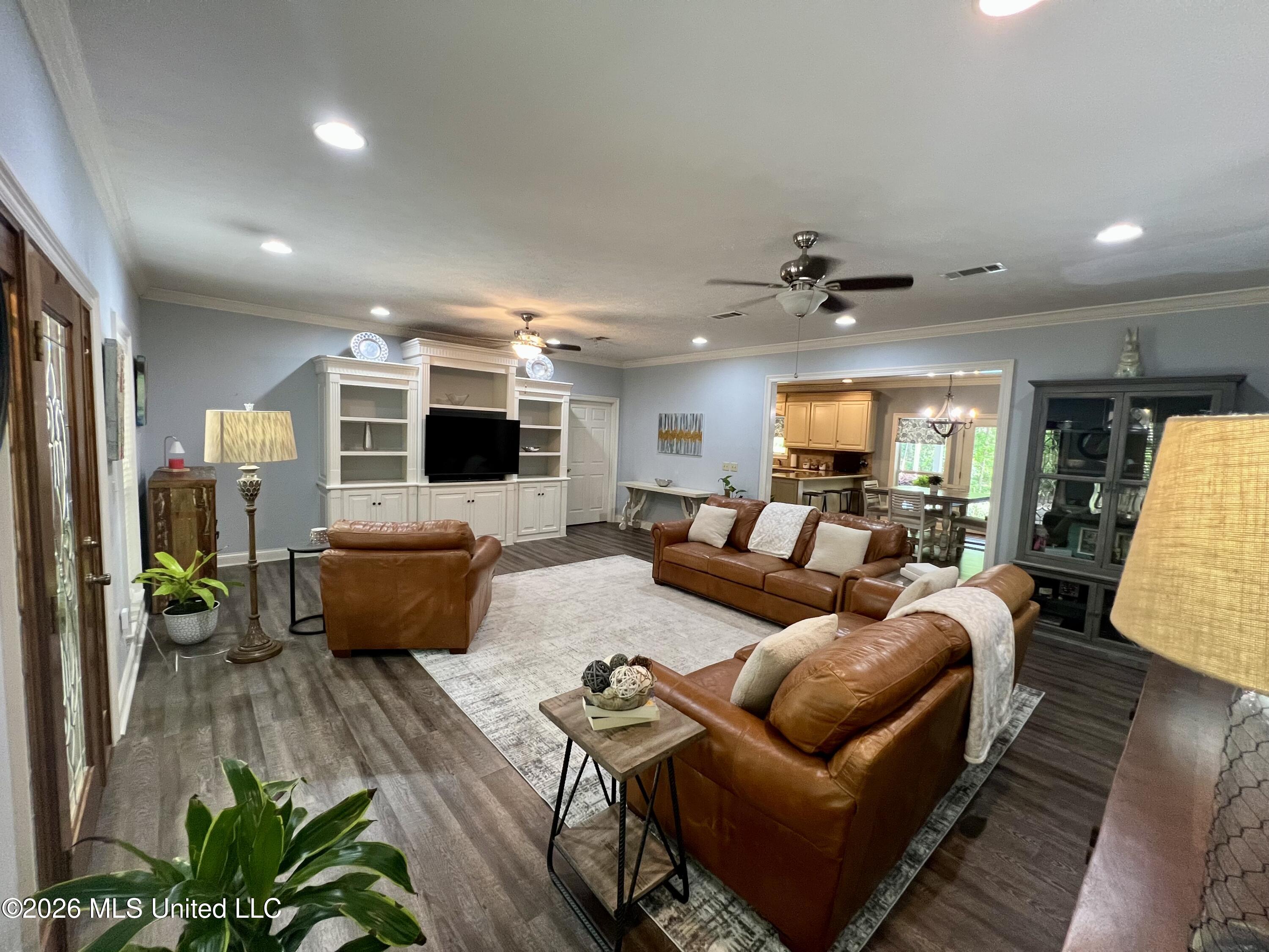 2076 County Line Road Summit, MS 39666 - Photo 2 of 19 IMG_4258