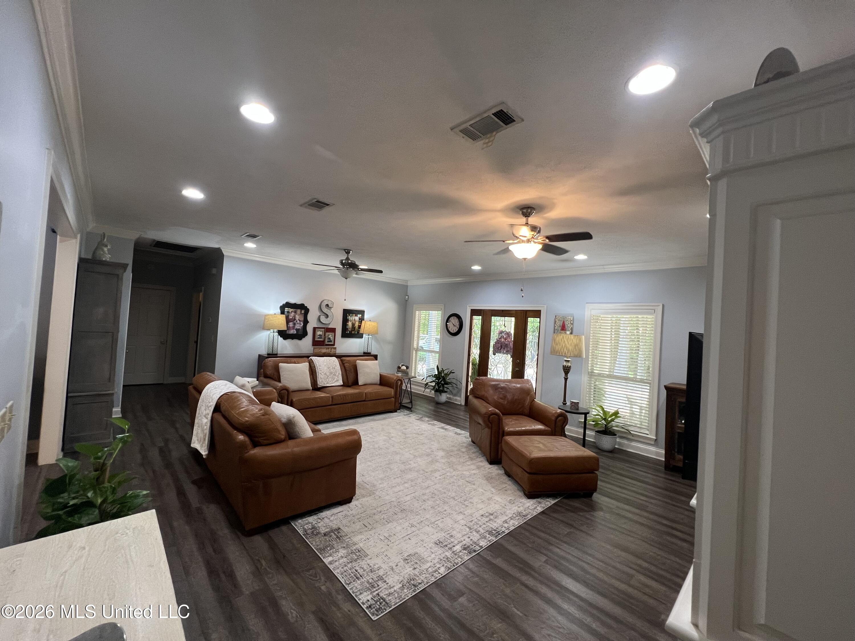 2076 County Line Road Summit, MS 39666 - Photo 4 of 19 IMG_4254