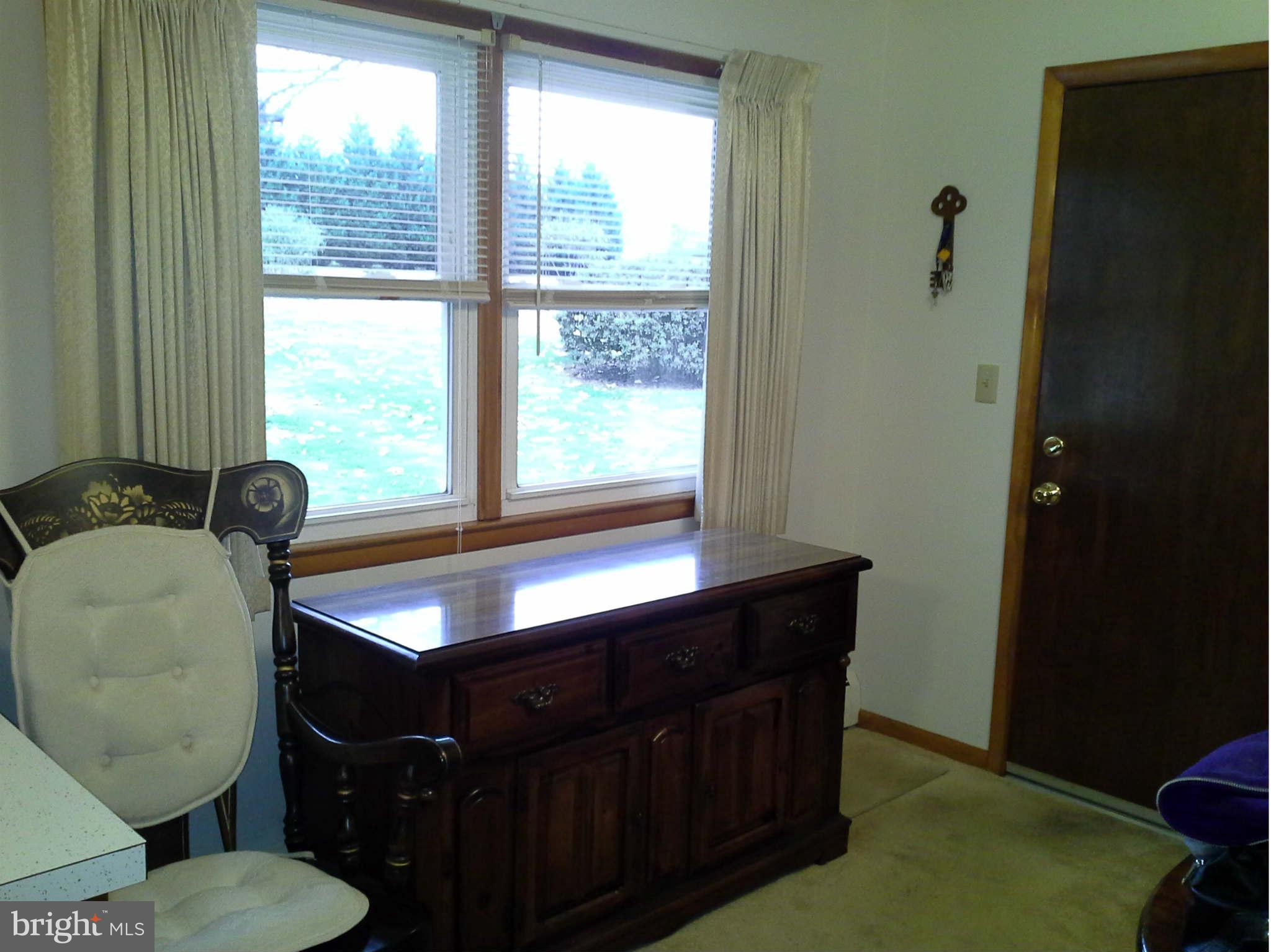 411 Mountain Road Fallston, MD 21047 - Photo 14 of 27 Dining Room