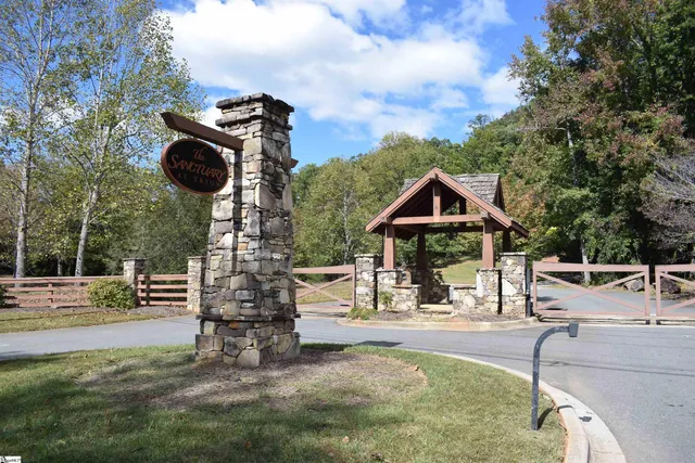 $90,000 | 0 Holland Drive, Unit LOT 3, Columbus, NC 28722