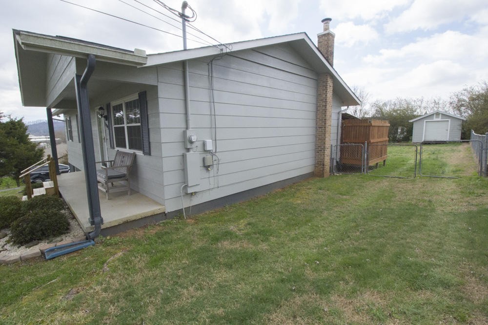 7909 Powell Heights Road Powell, TN 37849 - Photo 10 of 38 Gallery Image 10