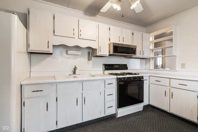 $149,900 | 7349 Parkside Drive, Lawrence, IN 46226