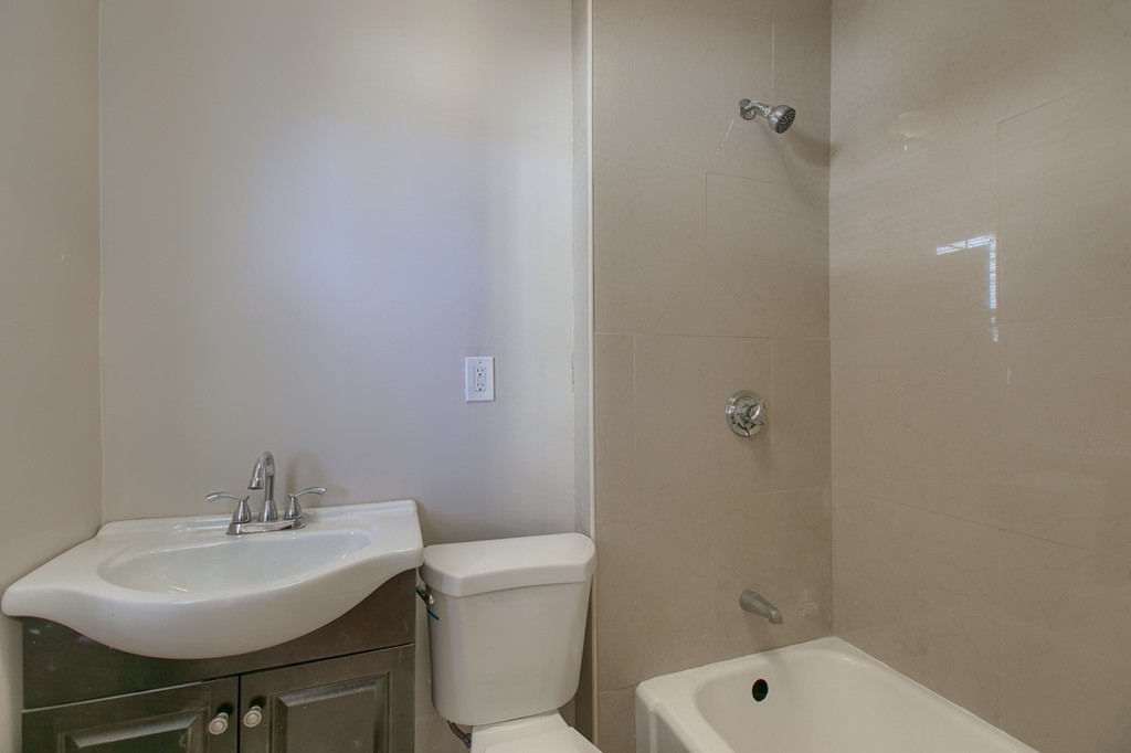 18-20 Strathmore Road Methuen, MA 01844 - Photo 12 of 24 Gallery Image 12
