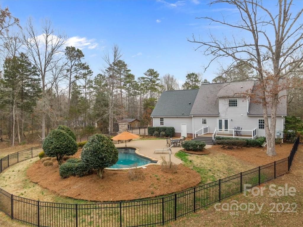 1574 Dirt Road Lancaster, SC 29720 - Photo 27 of 36 a view of backyard with seating area