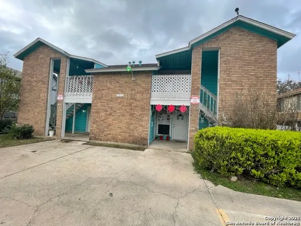 $975 | 5212 Meadow Field, Unit 1, San Antonio, TX 78250