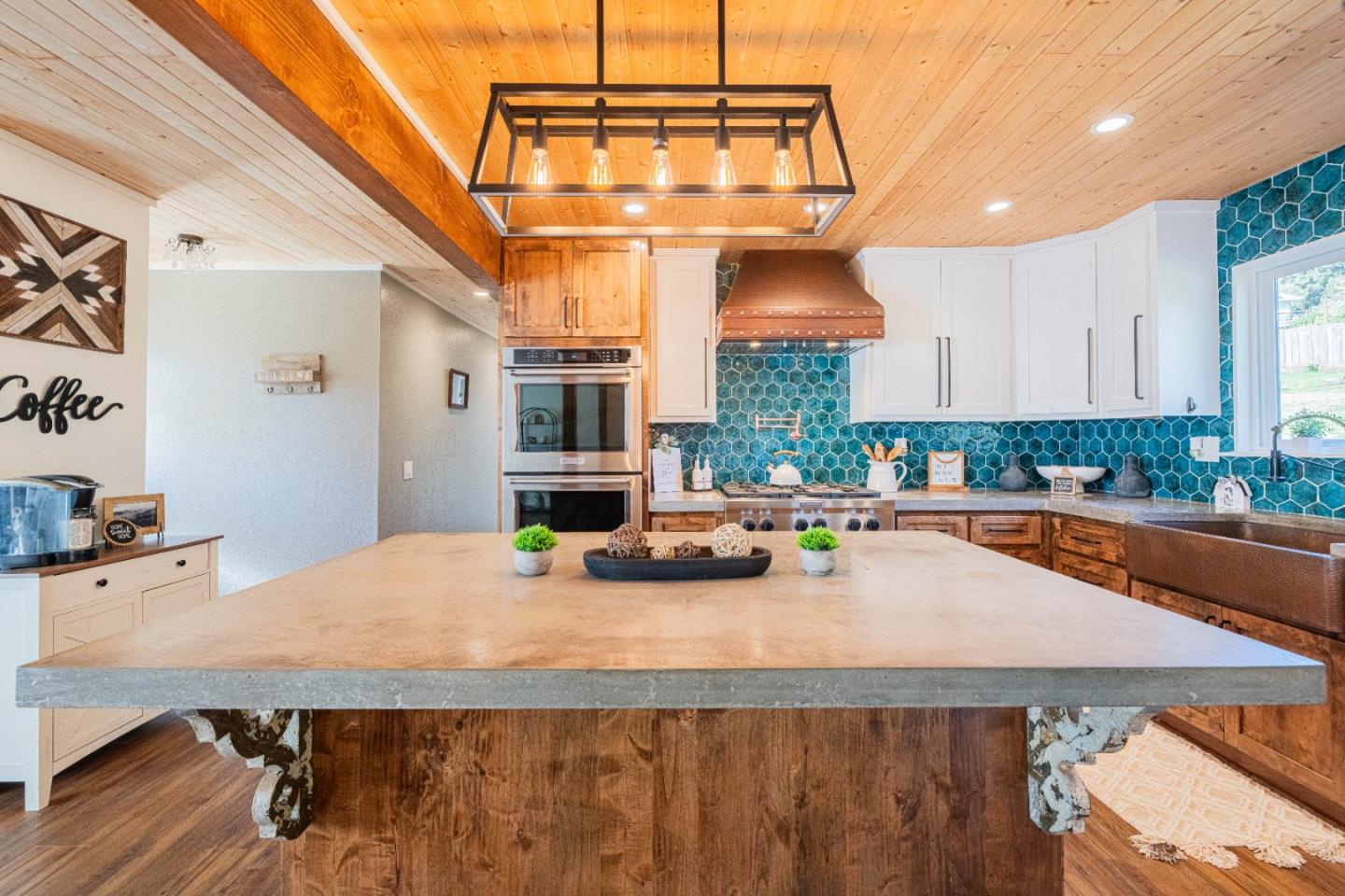 19112 Marjorie Road Salinas, CA 93907 - Photo 10 of 42