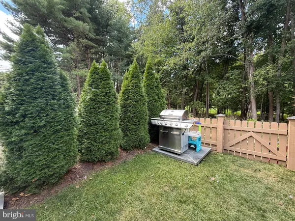 $3,000 | 10 Devon Court, Robbinsville, NJ 08691