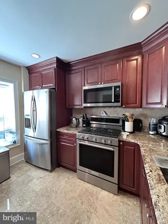 $3,000 | 10 Devon Court, Robbinsville, NJ 08691