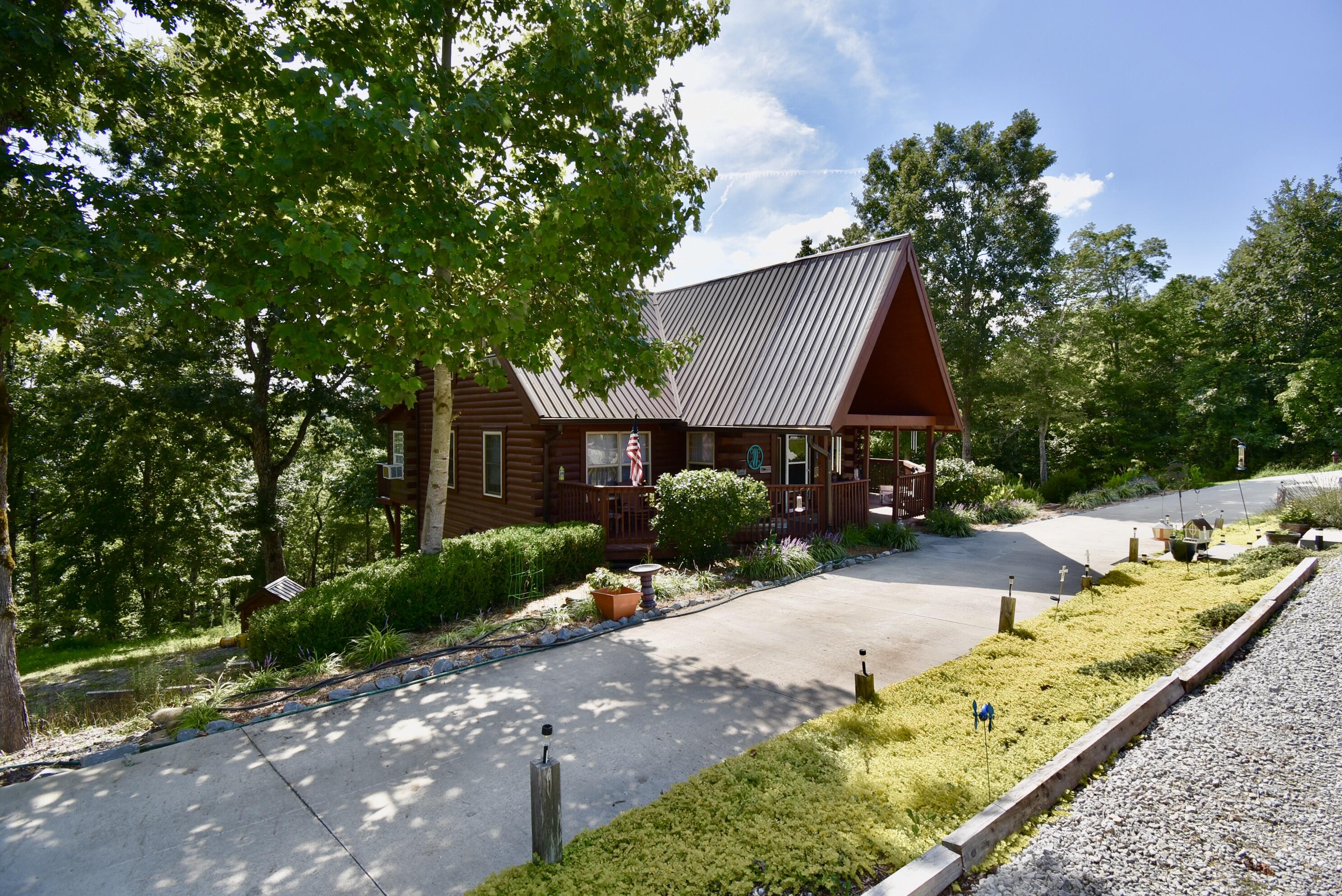 121 Moonlight Ridge Road Whitley City, KY 42653 - Photo 9 of 122 2C306A69-DFCA-49FC-BB99-E25FB25EFAA8_1_2