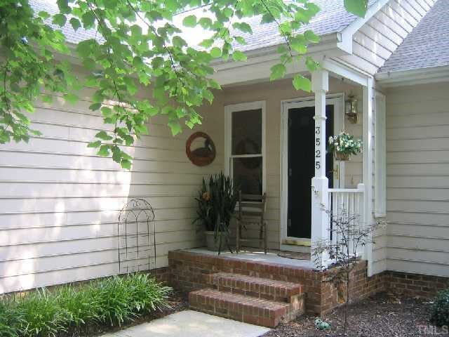 3525 Singleleaf Lane Raleigh, NC 27616 - Photo 2 of 10 The welcoming Front Porch greets you and your guests.