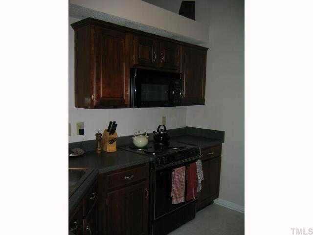 3525 Singleleaf Lane Raleigh, NC 27616 - Photo 6 of 10 Beautiful Cabinets and plenty of Counter Space!