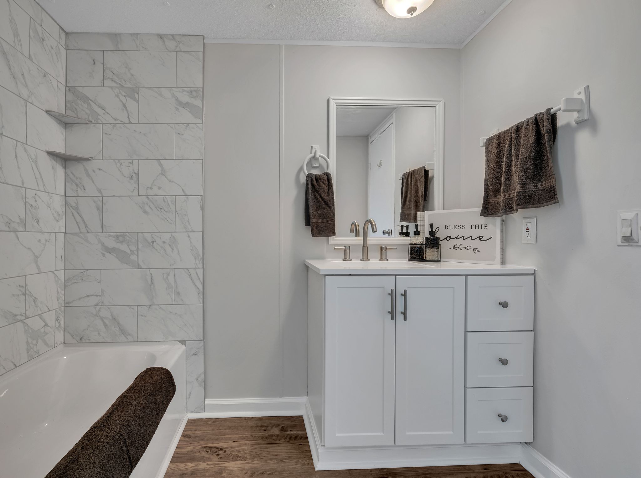 9412 Sugar Tree Road Bon Aqua, TN 37025 - Photo 6 of 27 Gallery Image 6