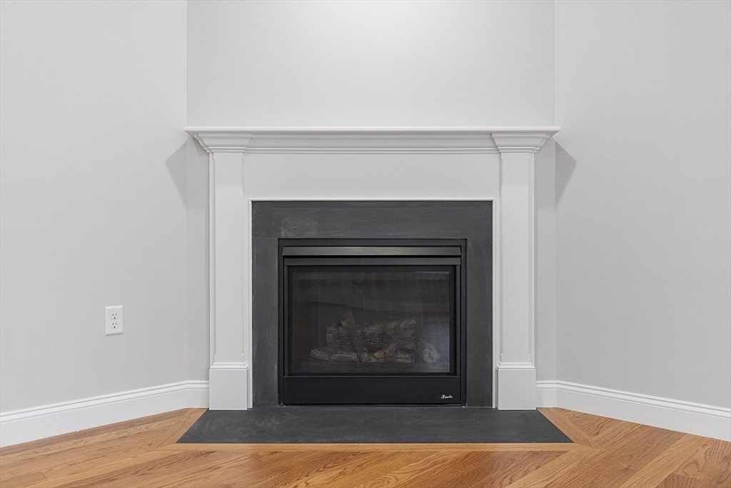 149 Lowell Road, Unit U:1 Pepperell, MA 01463 - Photo 5 of 34