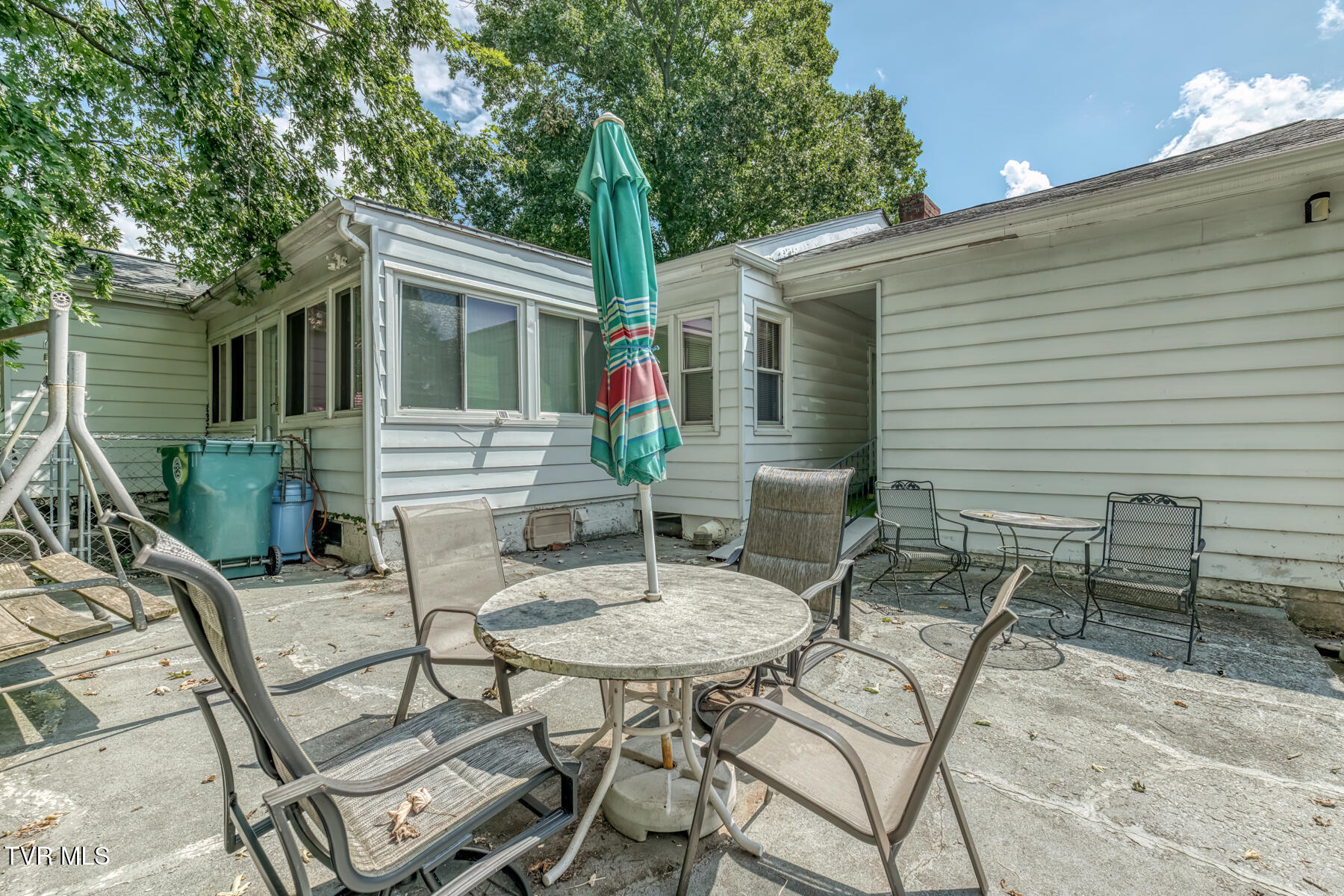 128 Crossway Road Bristol, VA 24201 - Photo 36 of 51 128 Crossway Rd-38