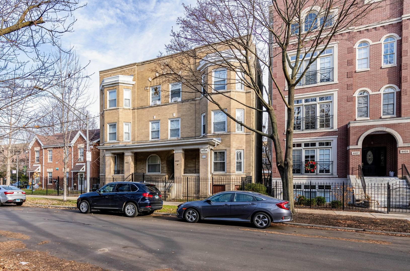 4431 North Racine Avenue Chicago, IL 60640 - Photo 2 of 23