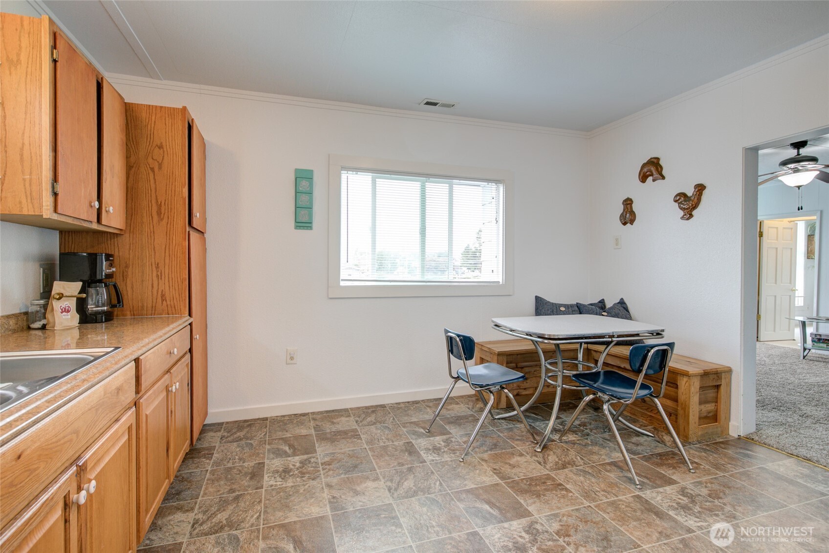 201 East 3rd Street Aberdeen, WA 98520 - Photo 22 of 35